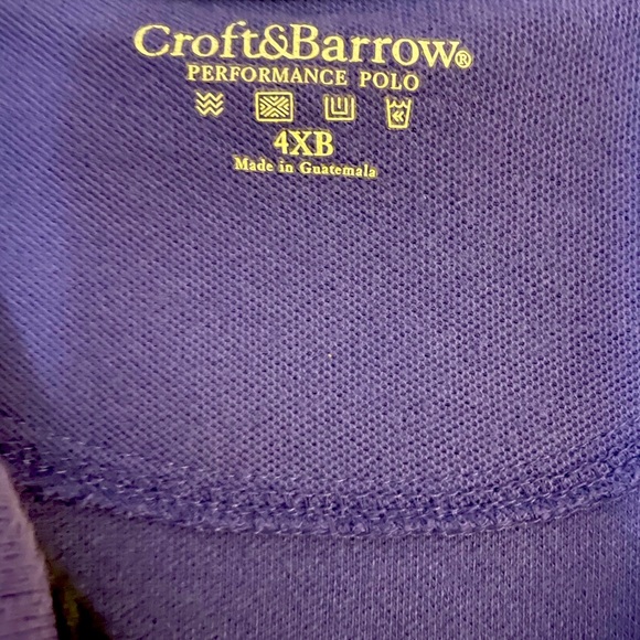 Polo - Picture 2 of 2